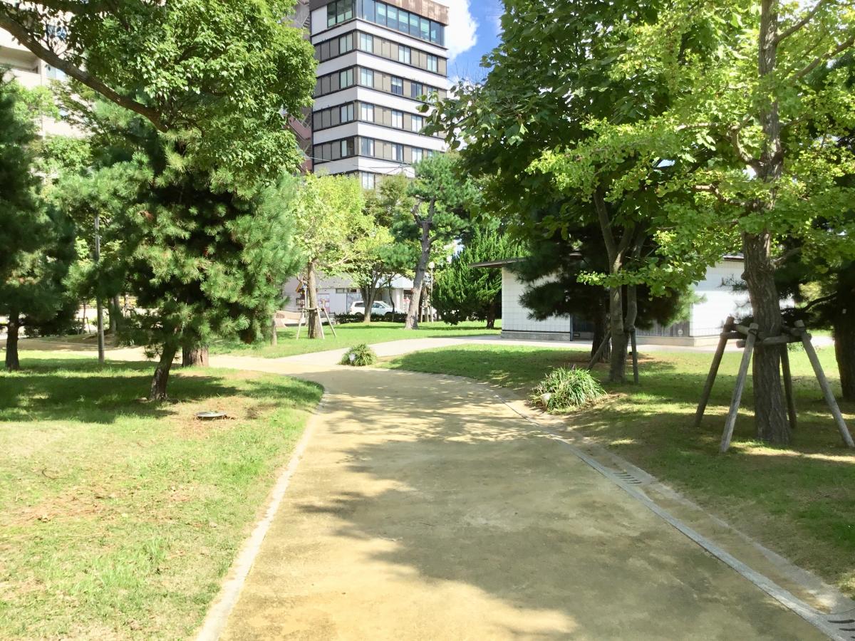 ARK・RCCビル 末次公園