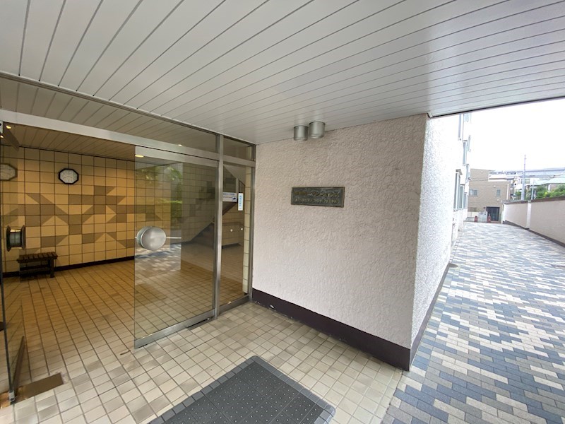 長原第一マンションズ 共用部写真（エントランス）