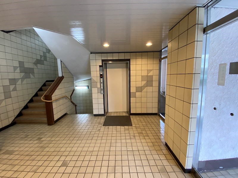 長原第一マンションズ 共用部写真（ロビー）