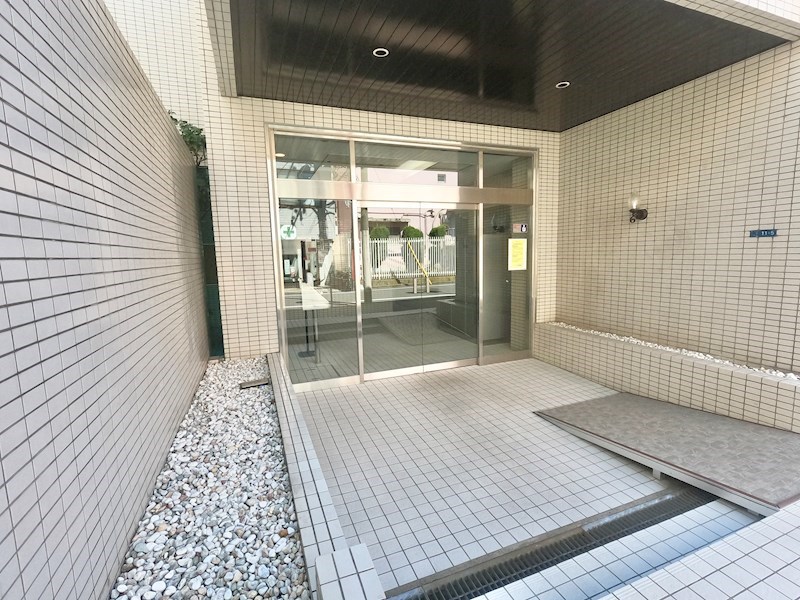 メイツ大井町 共用部写真（エントランス）
