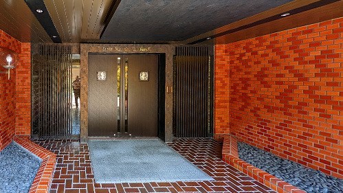 ライオンズマンション一番町 共用部写真（エントランス）