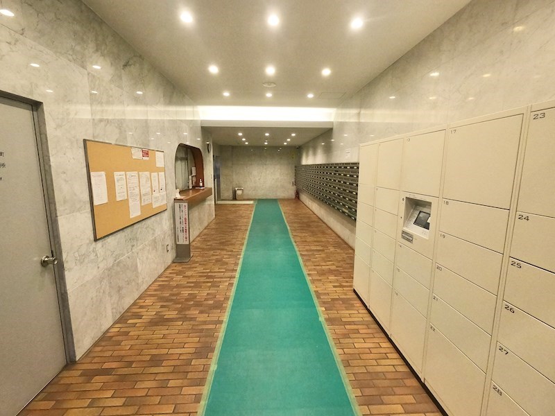 グランドパレス田町 共用部写真（エントランス）