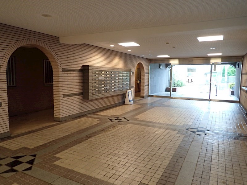 小金井中町マンション 共用部写真（ロビー）