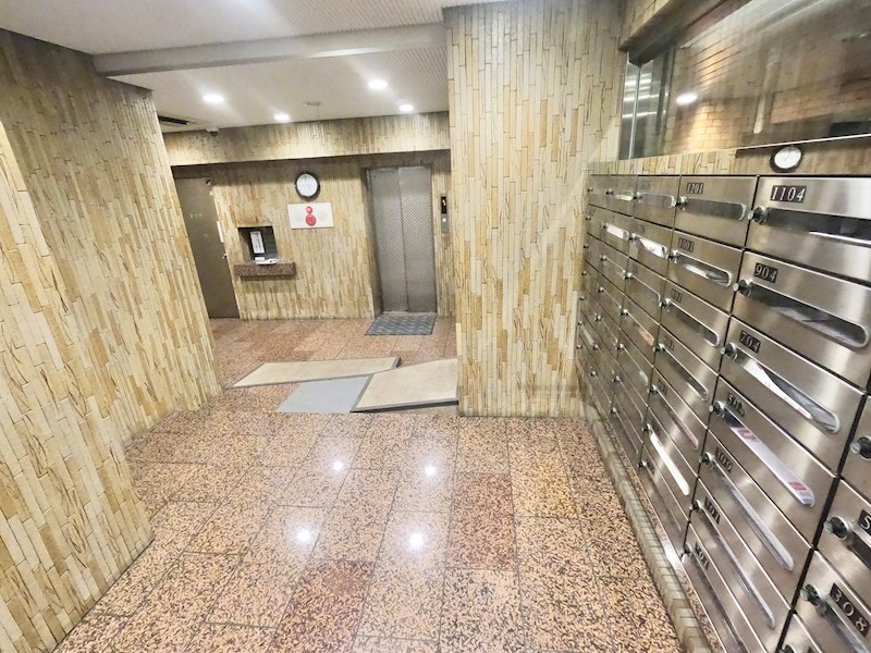 トーア三田ガーデン 共用部写真（ロビー）