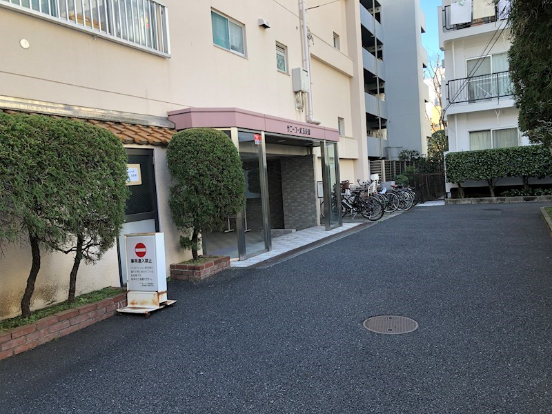 サニーコーポ五反田 共用部写真（エントランス）