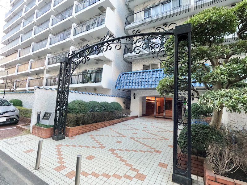 秀和田町レジデンス 共用部写真(エントランス)