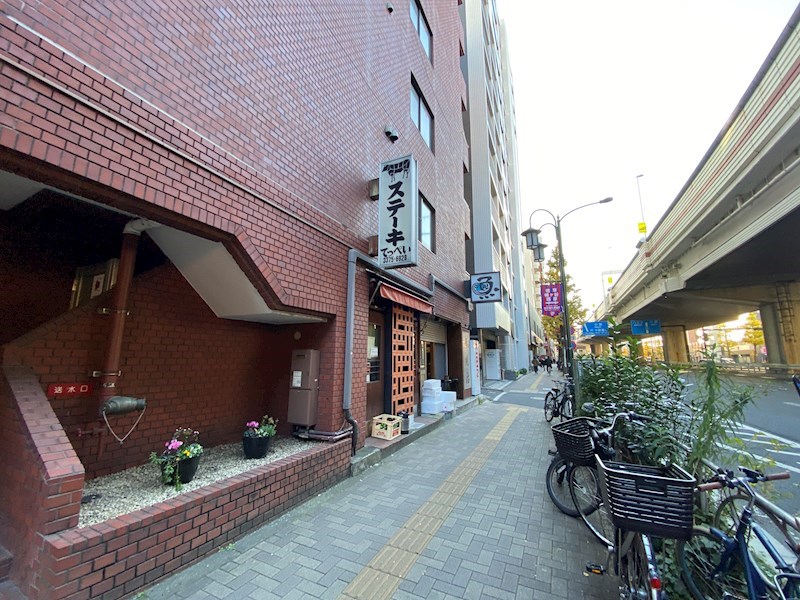 シャンブル幡ヶ谷 共用部写真（エントランス）