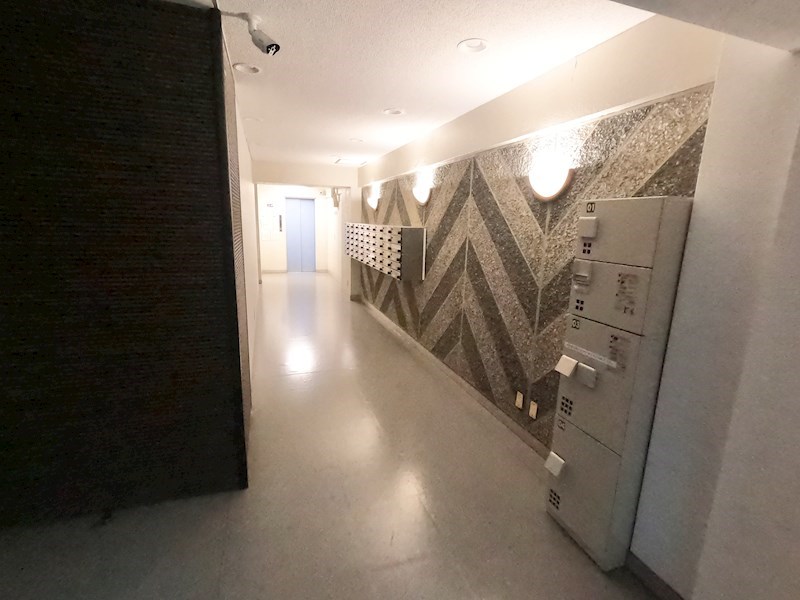 ニュー恵比寿台ハイツ 共用部写真（エントランス）