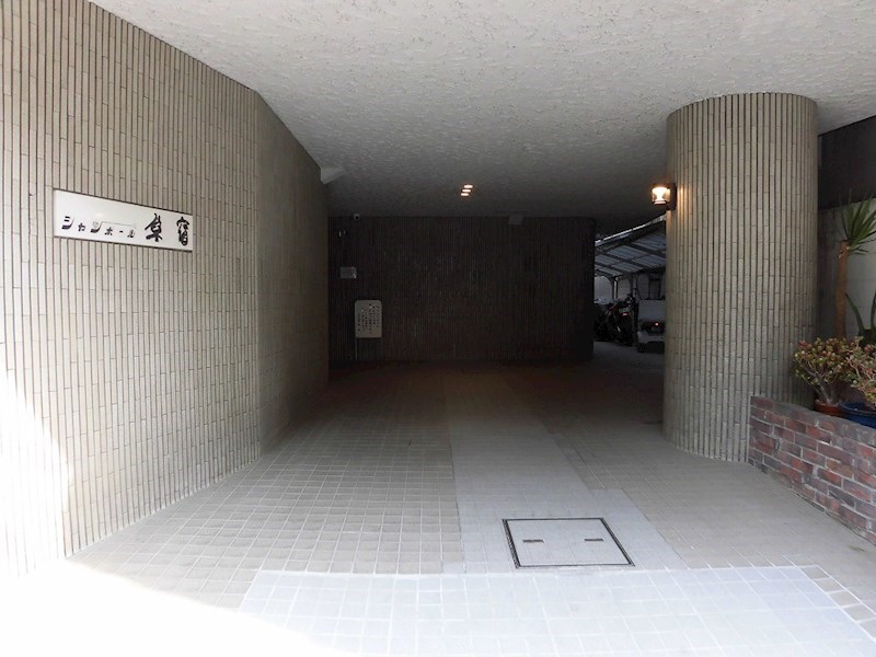 シャンボール原宿 共用部写真（エントランス）