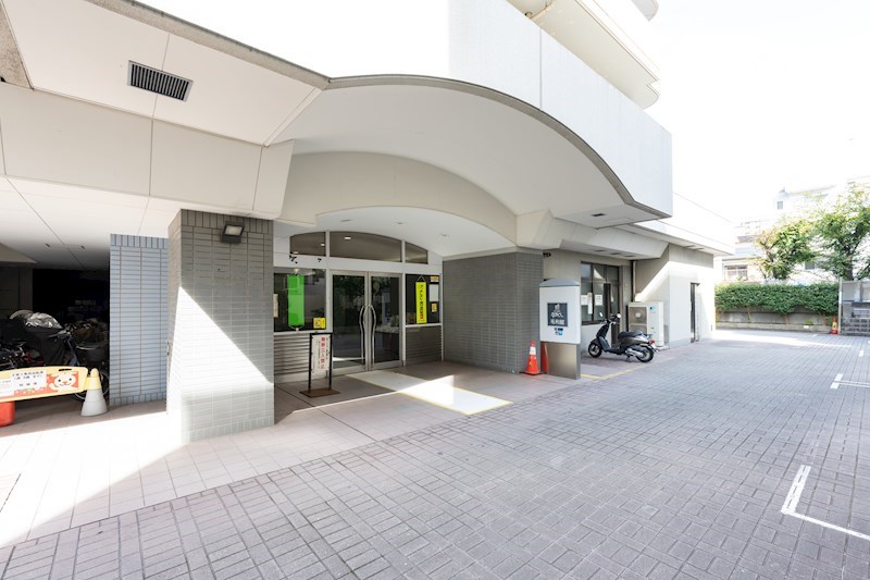 ツインタワー住利毛利館 共用部写真（エントランス）