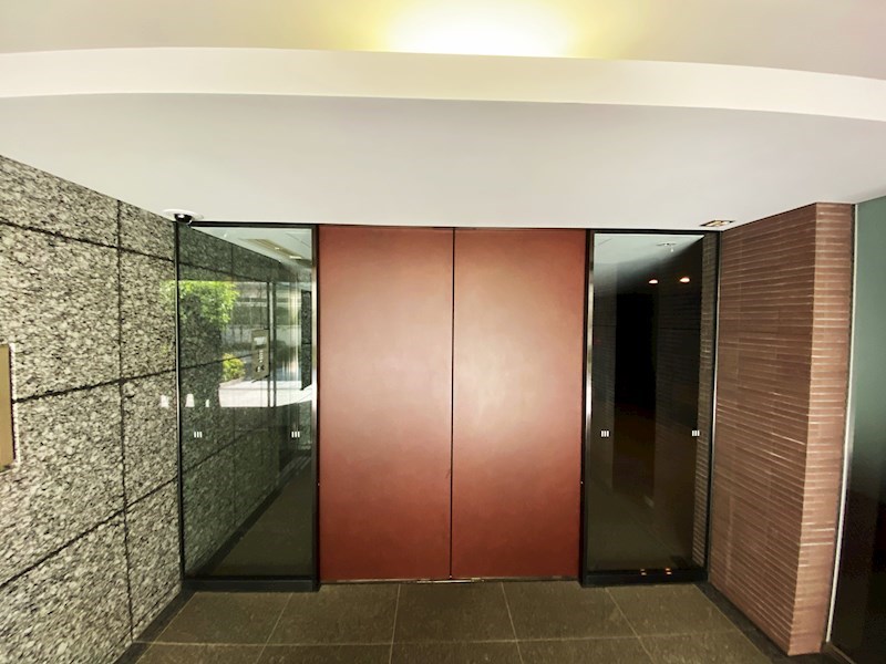 イニシアイオ高田馬場 共用部写真（エントランス）