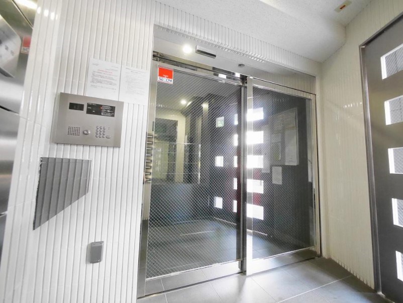 AXAS高田馬場 共用部写真（エントランス）