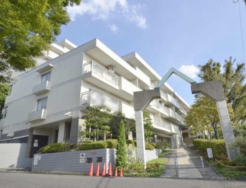 インペリアル東白楽ガーデンハウス　A棟 現地写真