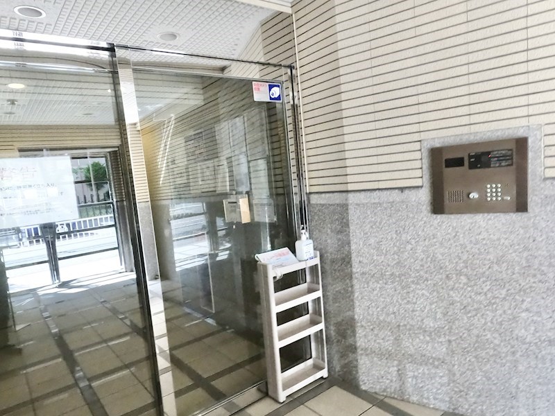 アール・ケープラザ横浜Ⅴ 共用部写真（エントランス）