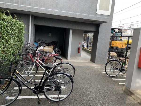 エクセルシオール新宿西戸山 現地写真