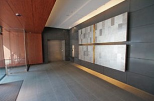 ウェリスタワー千代田岩本町 共用部写真（エントランス）
