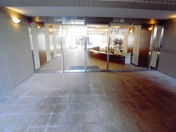パークハウス元住吉　サウスコンフォート 共用部写真（エントランス）