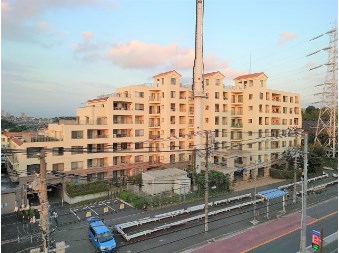 クレッセントユーパリノスの丘パームヒルズ 現地写真