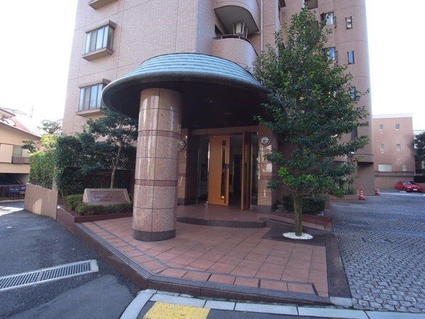 クリオレミントンハウス恵比寿 共用部写真（エントランス）