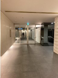 ウェリス四ツ谷 共用部写真（エントランス）