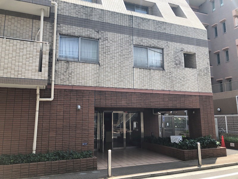 ワールドパレス南大井プレイシズ 共用部写真（エントランス）