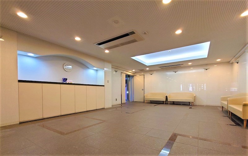 ヒルハイツ宮前平ウエスト 共用部写真（ロビー）