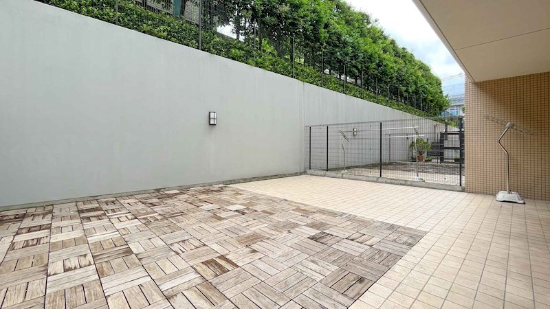 グランノア杉並上井草サウスコート 現地写真（バルコニー）