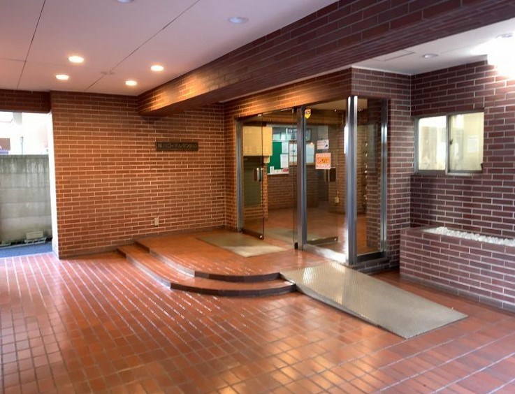 菊川ロイヤルマンション 共用部写真（エントランス）