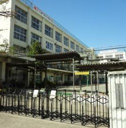 ルフォン不動前 中学校