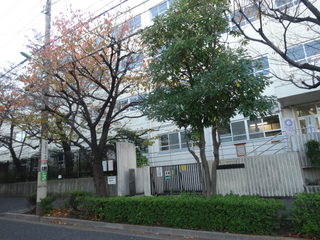 上馬ハイホーム 中学校