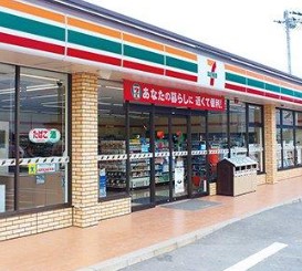 プラーティノ南大井 コンビ二