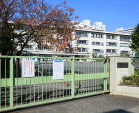 イトーピア多摩川グランビュー 小学校