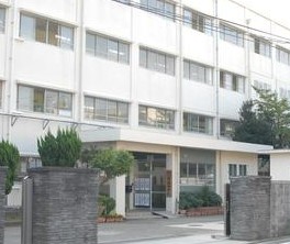 コープ野村バードウッド鶴見３番館 中学校
