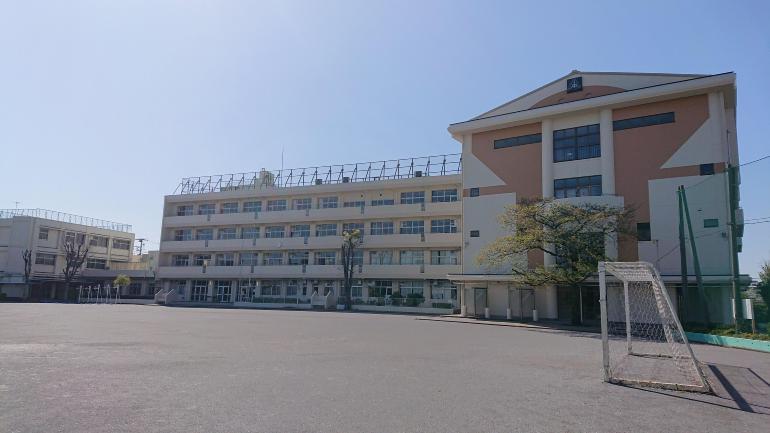 ライオンズマンション蒲田 中学校
