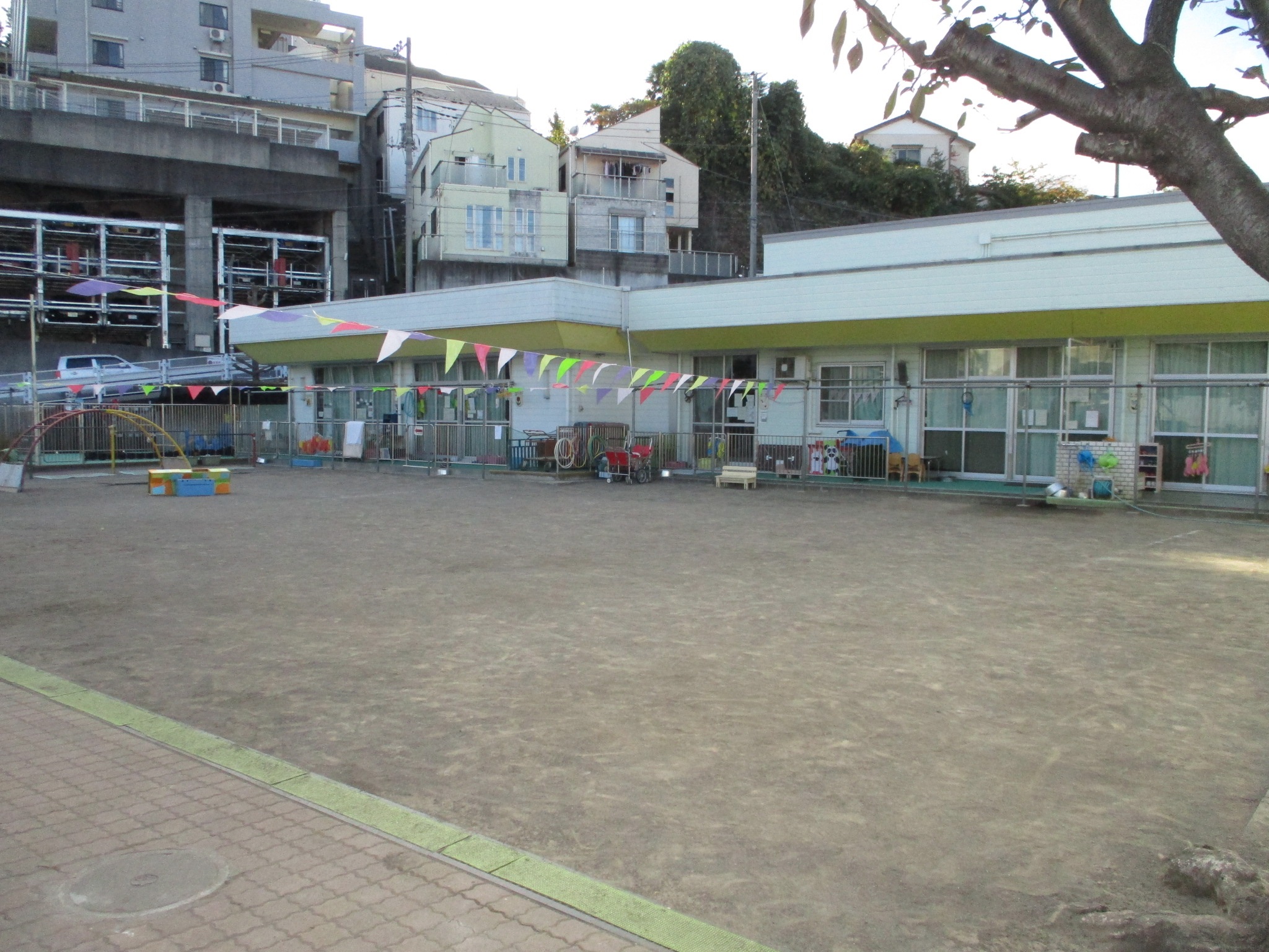 ニューウェルテラス第三日吉 幼稚園