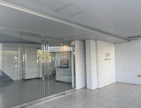 クオス川崎ＡＸＴＩＳ 共用部写真（エントランス）