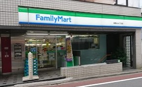 サンウッド西麻布 コンビ二