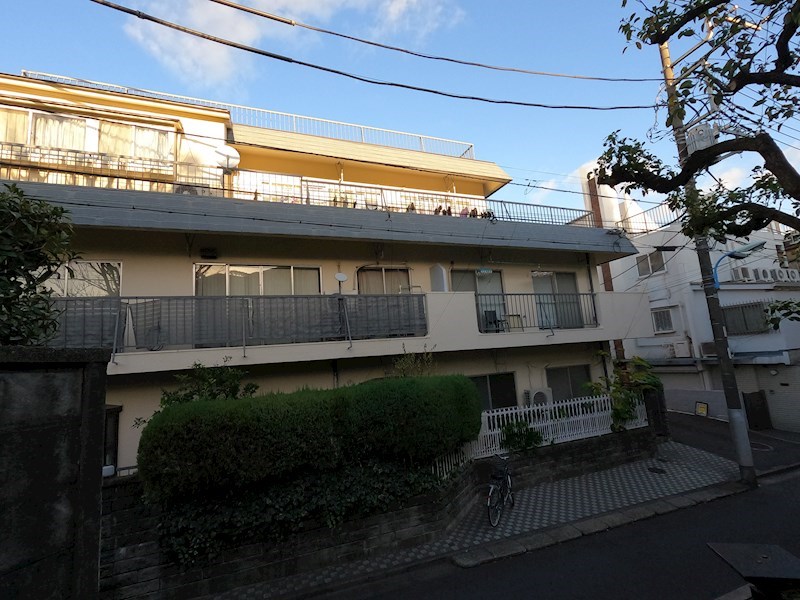 友兼ハイツ 共用部写真（エントランス）