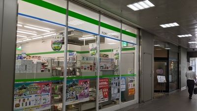 シーフォートタワー コンビニ