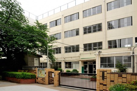 中野坂上パーク・ホームズ 小学校