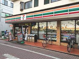 ルジェンテ・リベル大森西 コンビニ