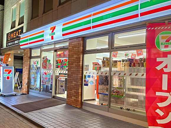 ジェイパークステーション田町 コンビニ