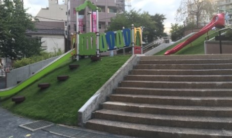 アイマークス横浜桜木町 公園