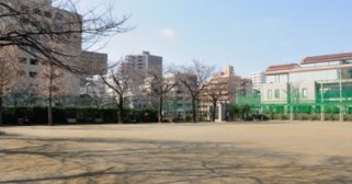 目黒新橋マンション 公園
