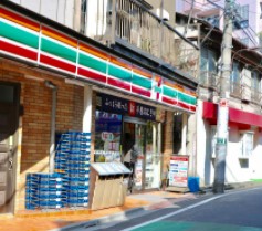プリミエール下落合 コンビニ