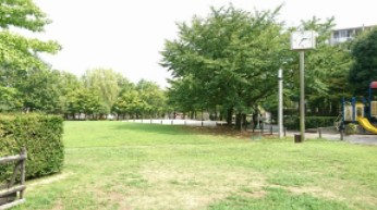 クレードル都立大 公園