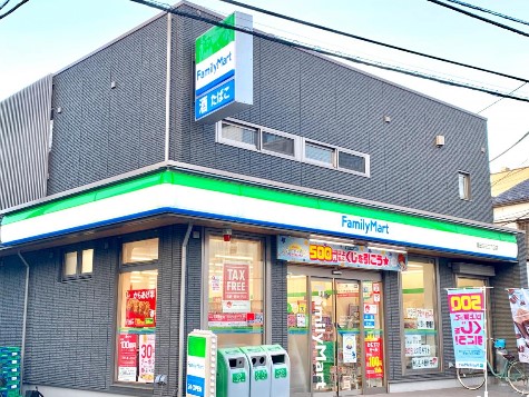 サンタウン立花３号棟 コンビニ