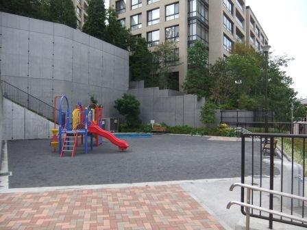 柴ニックハイム野毛山 公園