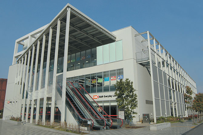 グラーサ上用賀 スーパー