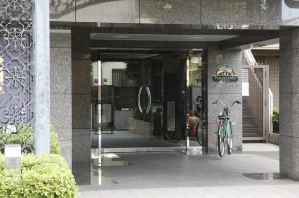 パルミナード多摩川 共用部写真（エントランス）
